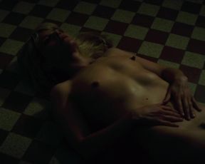 Naked scenes Marina Fois - Irreprochable (2016)