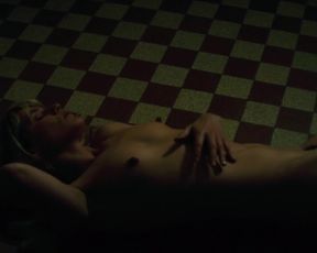 Naked scenes Marina Fois - Irreprochable (2016)