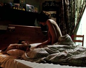 Tuppence Middleton - Cleanskin (2012)