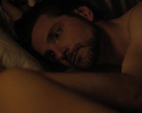 Naked scene Riley Keough - The Girlfriend Experience s01e06 (2016) TV show nudity video