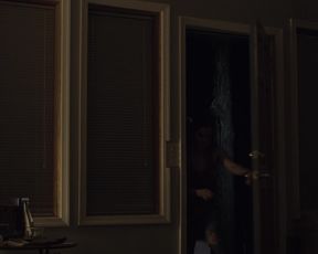 Actress Rachel Brosnahan, Kate Lyn Sheil - House of Cards s02 (2014) Nudity and Sex in TV Show