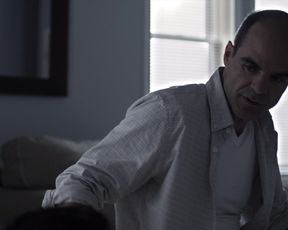 Actress Rachel Brosnahan, Kate Lyn Sheil - House of Cards s02 (2014) Nudity and Sex in TV Show
