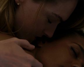 Naked scene Freema Agyeman, Jamie Clayton - Sense8 s01e06 (2015) TV show nudity video