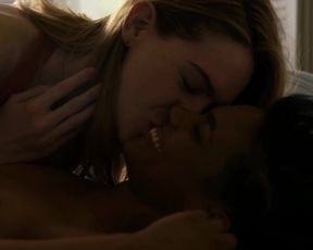 Naked scene Freema Agyeman, Jamie Clayton - Sense8 s01e06 (2015) TV show nudity video