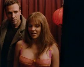 Anna Faris, Rose Byrne - I Give It a Year (2013)