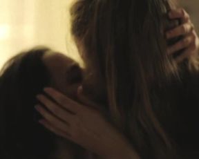 Agnieszka Podsiadlik, Pheline Roggan - Jak calkowicie zniknac (2014)