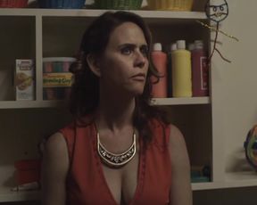 Actress Amy Landecker, Gaby Hoffmann - Transparent S02E01-04 (2015) Nudity and Sex in TV Show