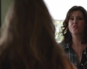 TV show scene Melanie Lynskey nude - Togetherness S01 BR (2015) 