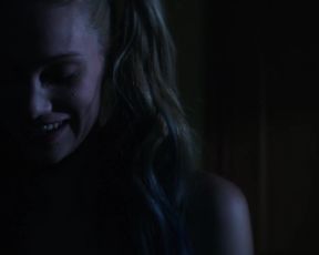 Naked scenes Autumn Kendrick, Claudia Lee, Miranda Rae Mayo - The Girl In The Photographs (2015) Full HD BR (Sex, Nude)