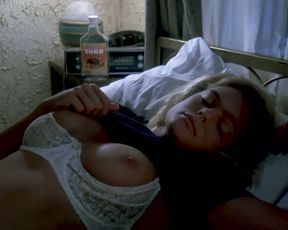 Erika Eleniak - CHASERS (1994)