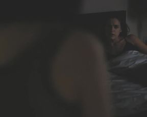 Naked scene Riley Keough, Kate Lyn Sheil nude - The Girlfriend Experience S01E02 (2016) TV show nudity video