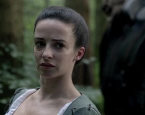 Naked scene Laura Donnelly - Outlander s01e14 (2015) TV show nudity video
