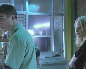 Emmanuelle Vaugier, Shannyn Sossamon - 40 Days & 40 Nights (2002)