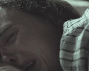 Ellen Page, Evan Rachel Wood - Into The Forest (2015) (Sex, Topless)