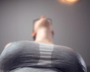 Lactation of a titty girl in her clothes. Watch the video to the end!