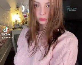 Gentle Topless TIKTOK