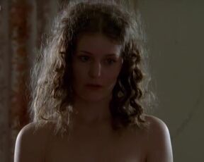 Peggy Martineau naked – Les vivants et les morts s01e07 (2009) topless scenes