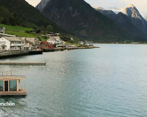 Tamina Kallert - Wunderschön Norwegen (2022) topless video