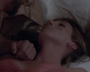 Hayley Greenbauer - 13 Fanboy (2021) nude video