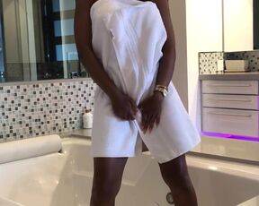 Nina Galy (ninas420life) by OnlyFans Leaked - TikTok Nude