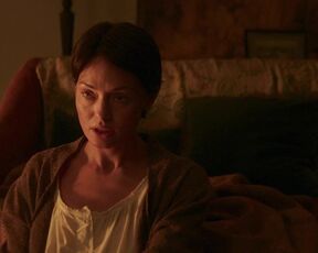 Dianna Agron, Laura Haddock - The Laureate (2021) Sexy Movie Scene