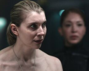 Kate Kennedy - Halo s01e04 (2022) Topless Scenes