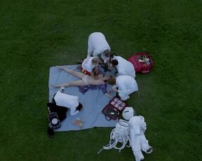 Lana Baric - Eden (Éden O Mundo de Eva) (2020) nude movie scene