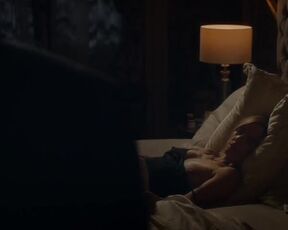 Lea Drucker naked - The World of Yesterday (Le monde d'hier) (2022) topless actress