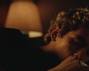 Sydney Sweeney, Zendaya, Hunter Schafer nude – Euphoria s02e04 (2022) Topless TV