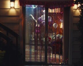 Sydney Sweeney, Zendaya, Hunter Schafer nude – Euphoria s02e04 (2022) Topless TV