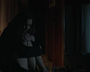 Barbara Palvin - Serpentine (2022) Topless Scene