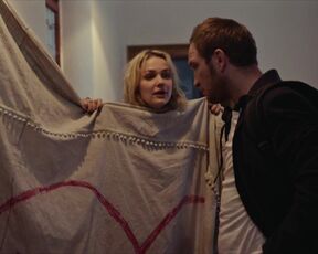 Henriette Confurius, Luise Heyer - Generation Beziehungsunfähig (2021) Sexy Celebs