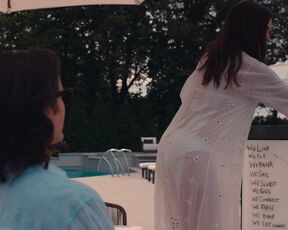 Anne Hathaway - WeCrashed s01e06e08 (2022) Hot Celebrity