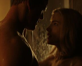 Willa Fitzgerald, Emily Fry, Maria Sten - Reacher s01e04-05 (2022) Topless Scenes