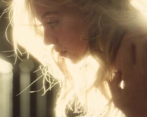 Sydney Sweeney nude – Euphoria s02e02 (2022) Hot Actress TV Movie Scene