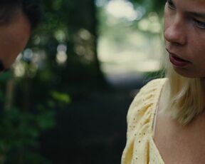 Frieda Krøgholt, Stran Ezgi Benli - Young (2021) Hot Celebrity