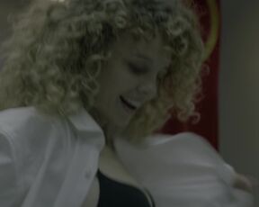 Esther Acebo - La casa de papel s05e08 (2021) TV SHOW SEXY DANCE SCENE