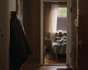 Elli Rhiannon Müller Osborne - Ida tar ansvar s01e01-08 (2022) Hot Scenes of Series