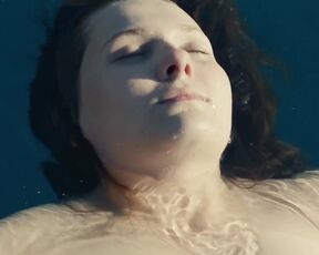 Abigail Breslin, Alice Naigeon, Camille Cottin sexy scene - Stillwater (2021) hot and sex scenes