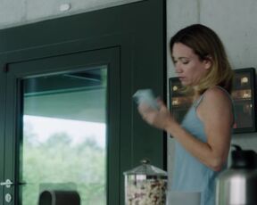 Lisa Potthoff - Eine riskante Entscheidung (2022) Hot Celebrity