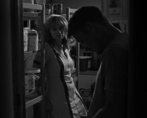 Sara Forestier, Laetitia Dosch nackte - Playlist (2021) Sex Scenes