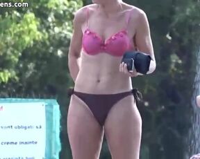 Spectacular femmes in bathing suits are having tons of joy next to the swimming pool, all day lengthy