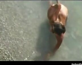 Super-Naughty people do not mind doing it on the beach, even while others are eyeing them in activity