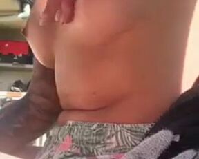 Amateur Topless Video on Camera Phone
