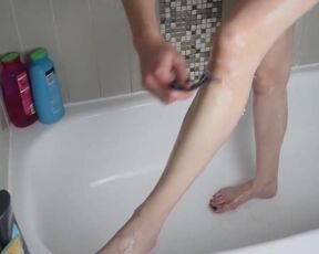 Puny jugged towheaded is having a bathroom in front of the camera, because it perceives fine