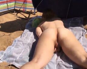 Super-Naughty, nude damsel is having hookup on the beach, in the middle of the day