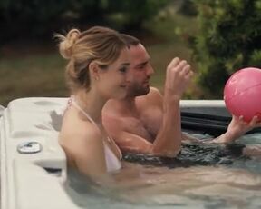 Alicia Crowder hot, Grace Van Patten nude, Catherine Missal sexy - Tell Me Lies s01e07 (2022) hot sex scene