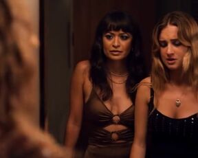 Alicia Crowder hot, Grace Van Patten nude, Catherine Missal sexy - Tell Me Lies s01e07 (2022) hot sex scene