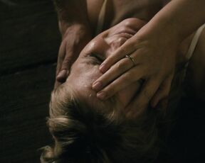 Laura Tonke nude, Melanie Straub nackte - Hedi Schneider steckt fest (2015) hot
