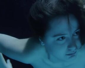 Annina Walt nude - Eva (2018) hot scene